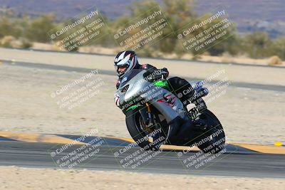 media/Jan-13-2024-SoCal Trackdays (Sat) [[9c032fe5aa]]/Turn 4 (135pm)/